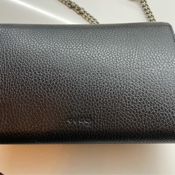 Gucci Dionysus Black Leather Clutch with Silver Accent - Picture 3 of 3